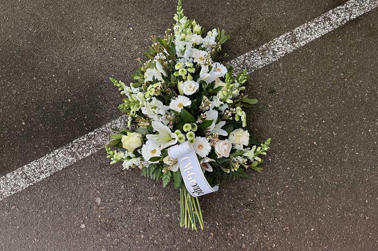 Composition florale Chalosse, Composition florale Pays Tarusate, Composition florale Tartas, Deuil Chalosse, Deuil Pays Tarusate, Deuil Tartas, Fleuriste Chalosse, Fleuriste Pays Tarusate, Fleuriste Tartas, Livraison fleur Chalosse, Livraison fleur Pays Tarusate, Livraison fleur Tartas, Mariage Chalosse, Mariage Pays Tarusate, Mariage Tartas