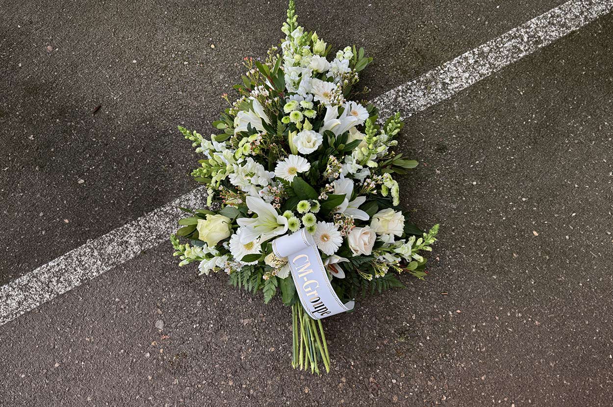 Composition florale Chalosse, Composition florale Pays Tarusate, Composition florale Tartas, Deuil Chalosse, Deuil Pays Tarusate, Deuil Tartas, Fleuriste Chalosse, Fleuriste Pays Tarusate, Fleuriste Tartas, Livraison fleur Chalosse, Livraison fleur Pays Tarusate, Livraison fleur Tartas, Mariage Chalosse, Mariage Pays Tarusate, Mariage Tartas