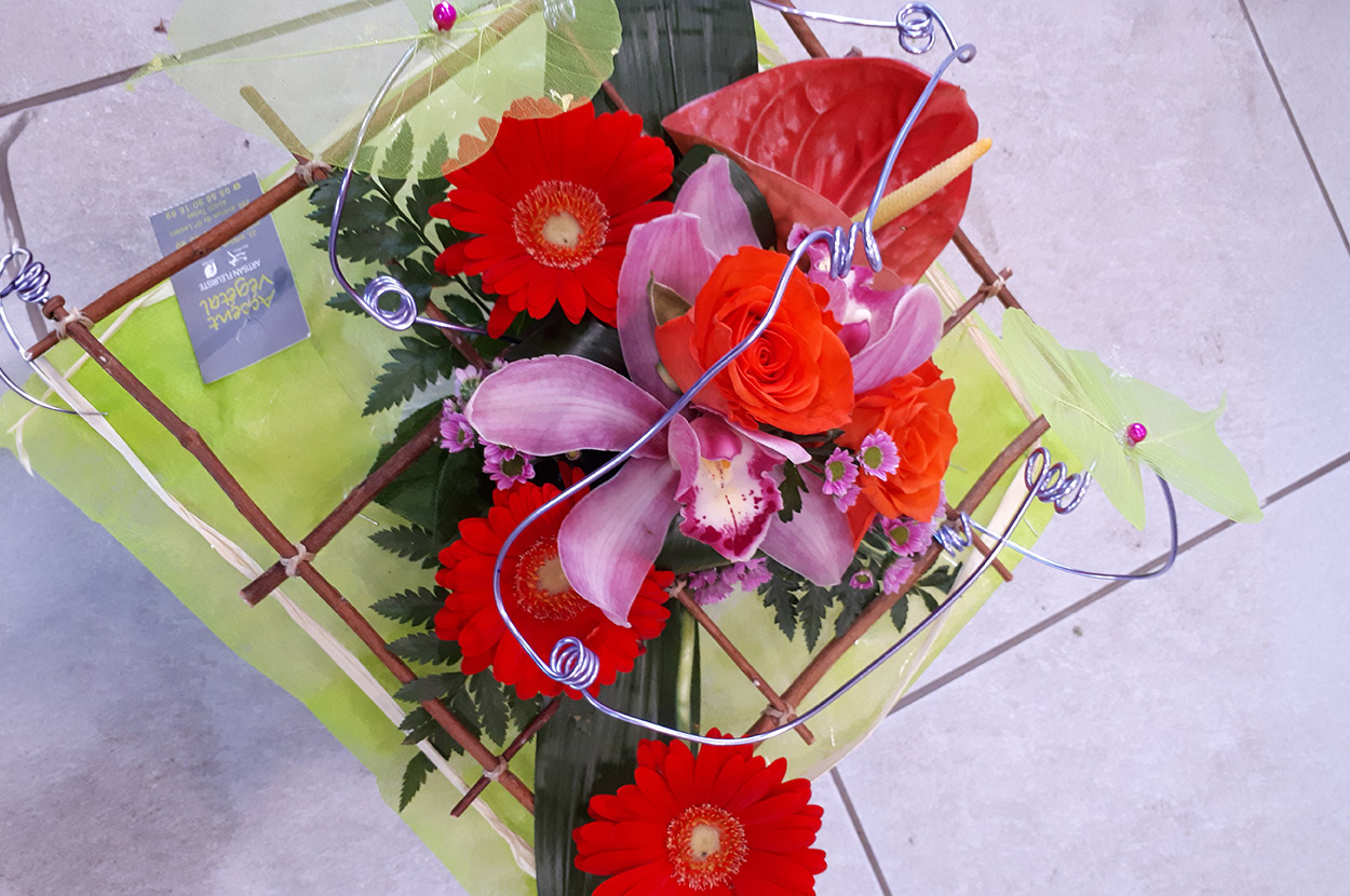 Composition florale Chalosse, Composition florale Pays Tarusate, Composition florale Tartas, Deuil Chalosse, Deuil Pays Tarusate, Deuil Tartas, Fleuriste Chalosse, Fleuriste Pays Tarusate, Fleuriste Tartas, Livraison fleur Chalosse, Livraison fleur Pays Tarusate, Livraison fleur Tartas, Mariage Chalosse, Mariage Pays Tarusate, Mariage Tartas